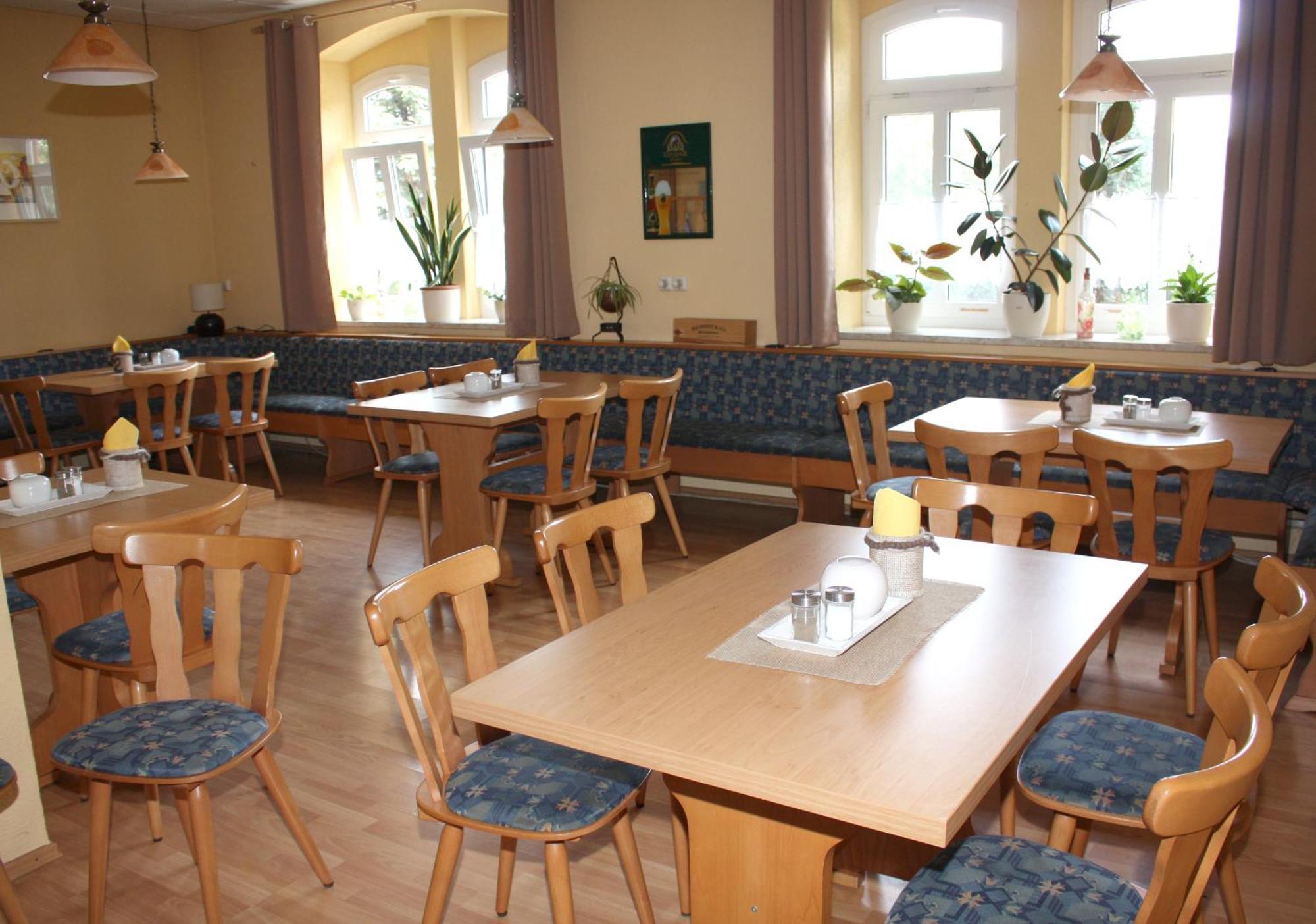 Gasthof Zum Alten Schulmeister Harra Экстерьер фото
