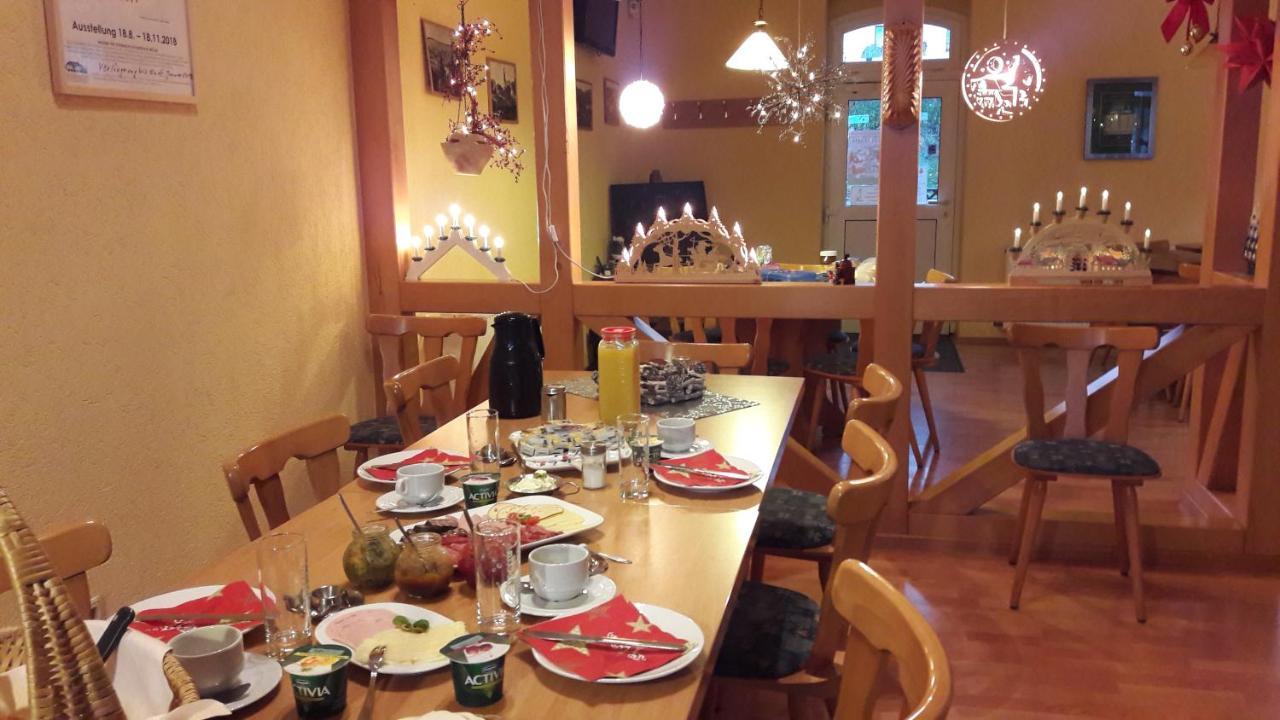Gasthof Zum Alten Schulmeister Harra Экстерьер фото
